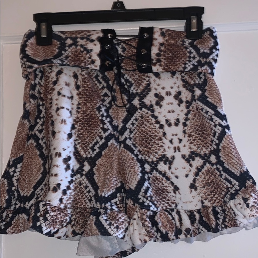Pretty Little Thing shorts